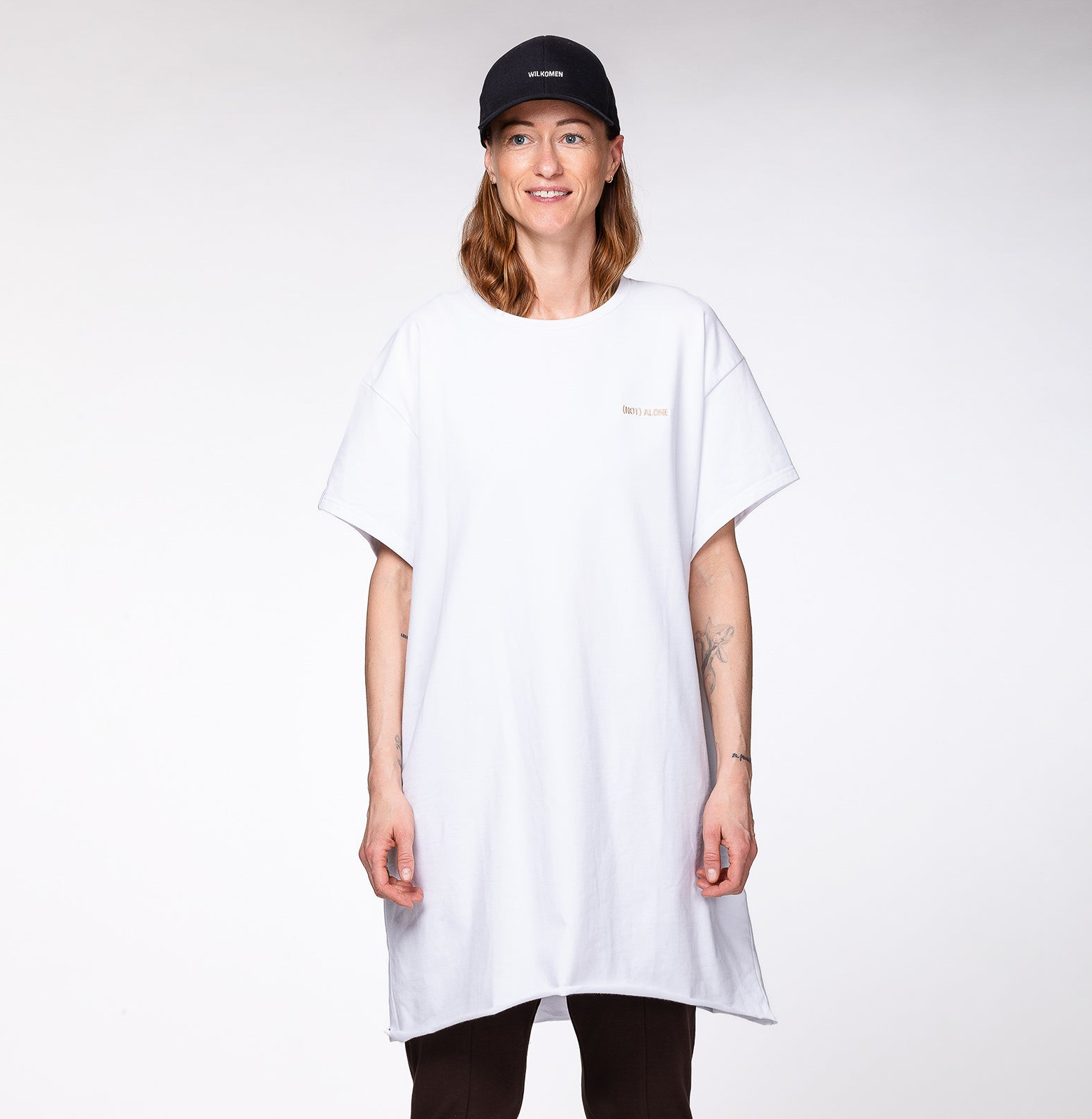 Good warm tee not alone white
