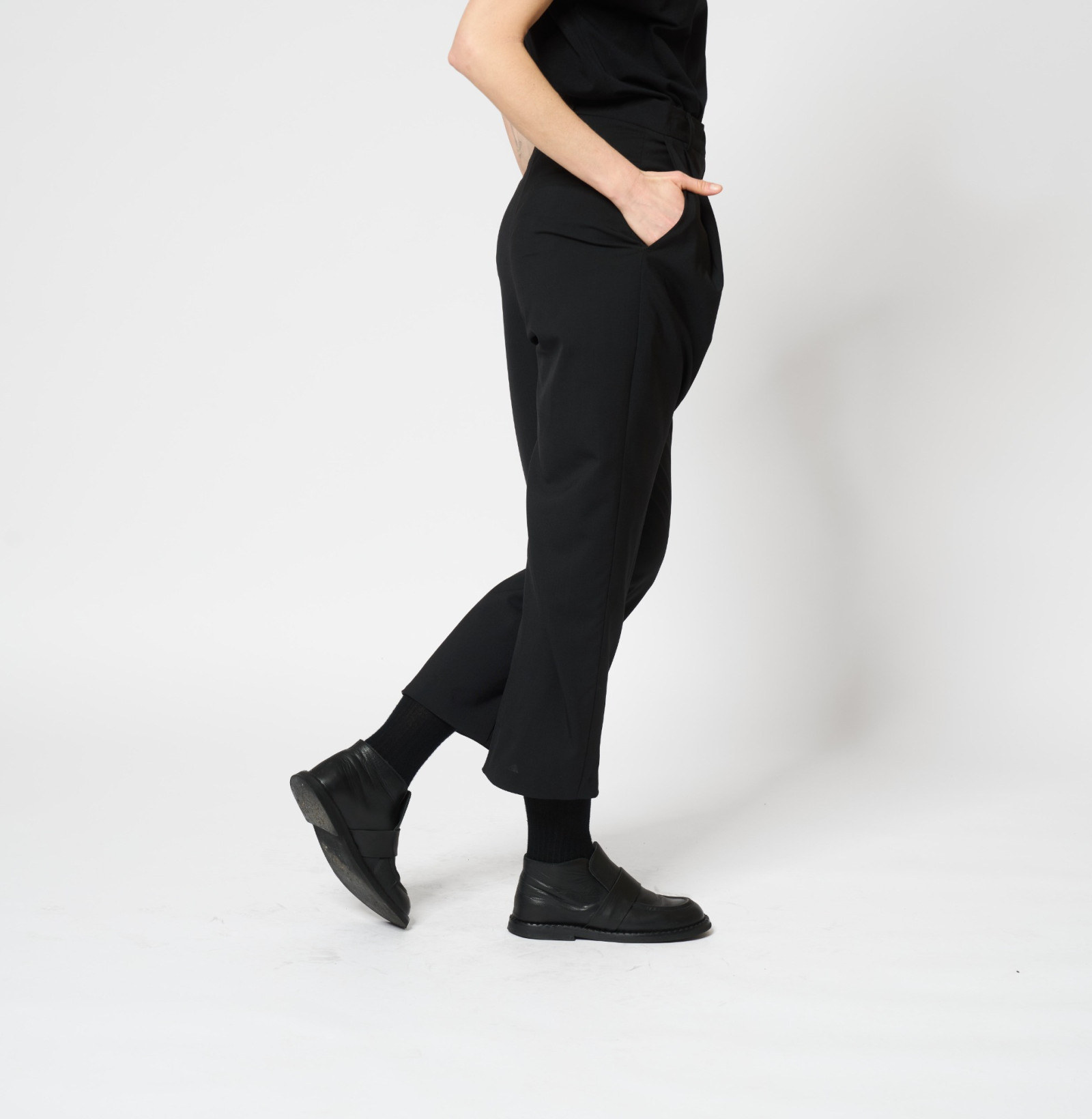 wool classic pants b
