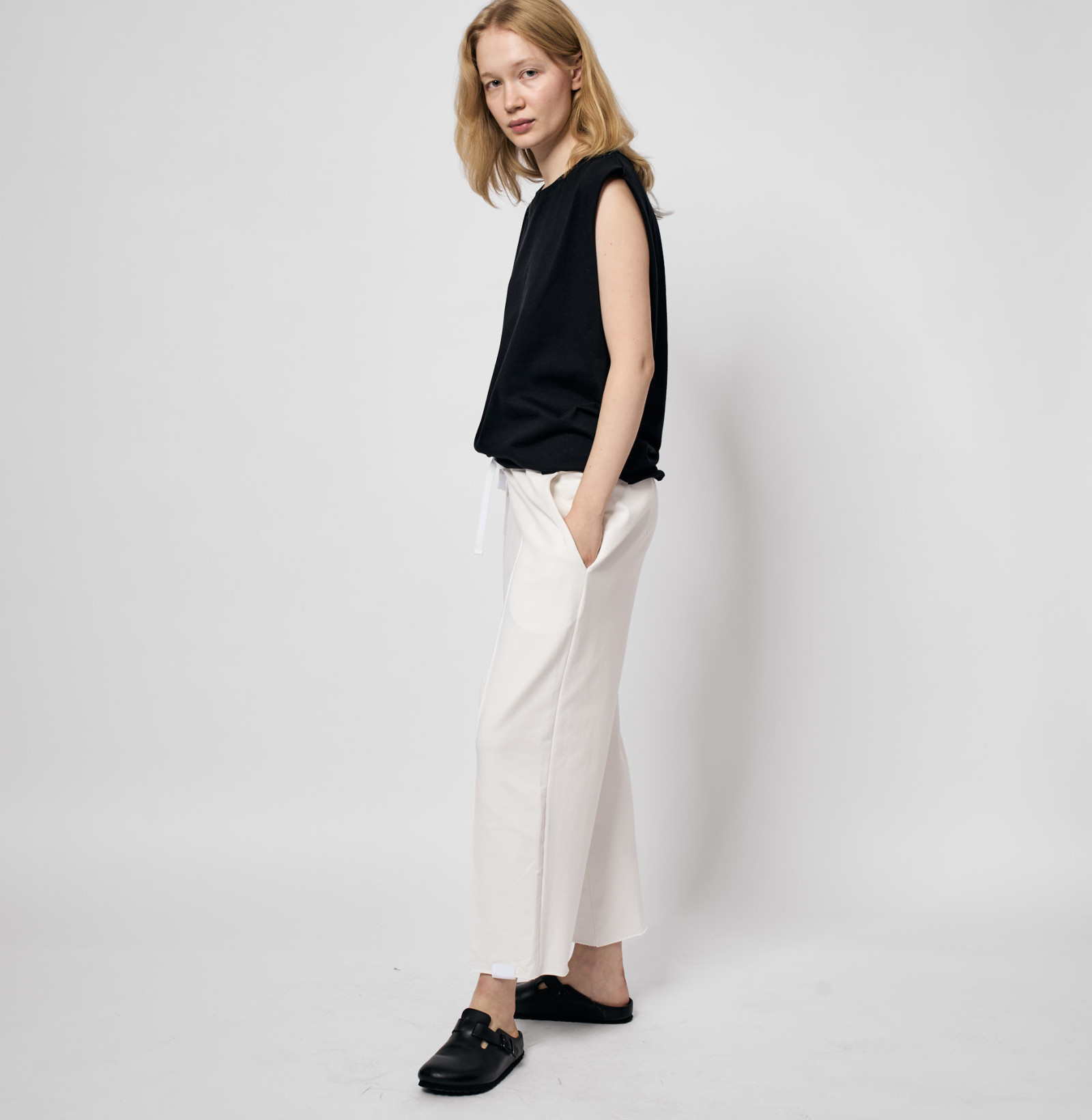 lazy wide sweatpants off white
